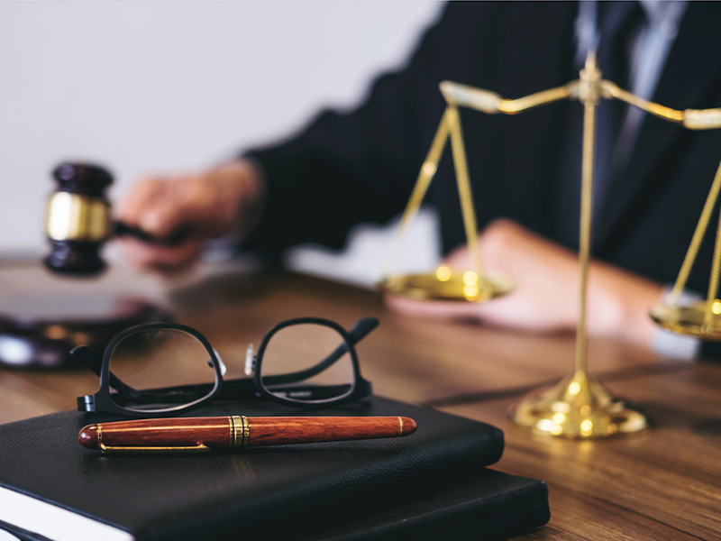 private judging services<br />
